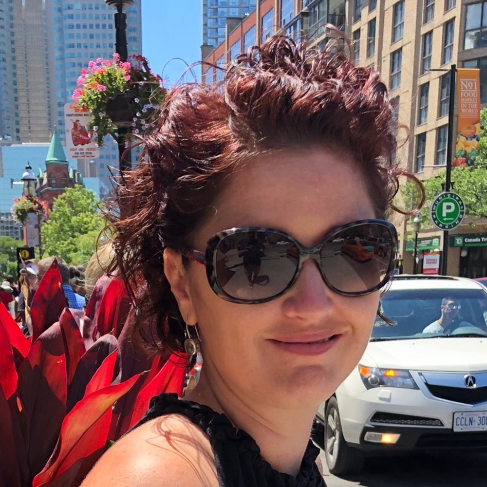 Meet your Posher, Maria